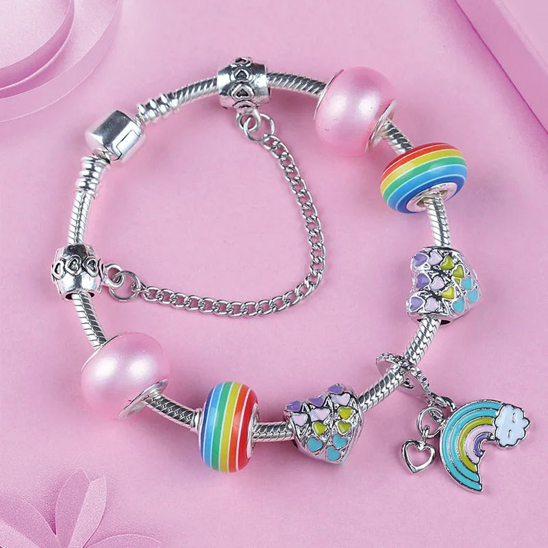 Bracelet Arc-en-Ciel avec Pendentif Cœur & Lune JolieDivine
