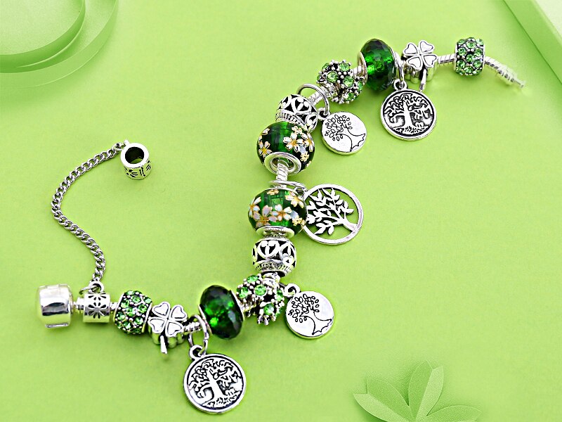 Bracelets à charme de l'Arbre de vie vert JolieDivine
