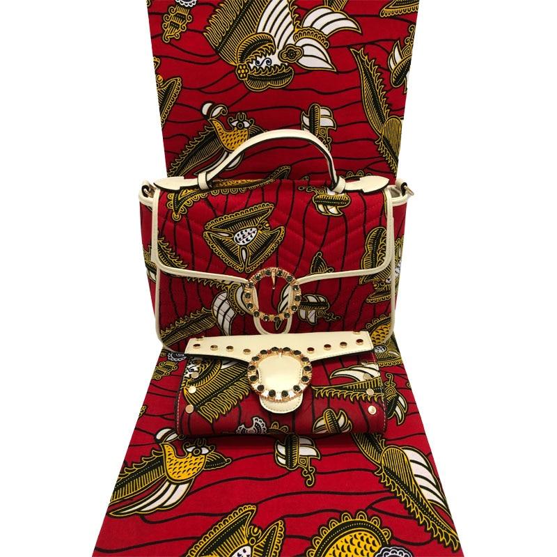 WAX DE 6 METRE AVEC SAC A MAIN ET POCHETTE. JolieDivine