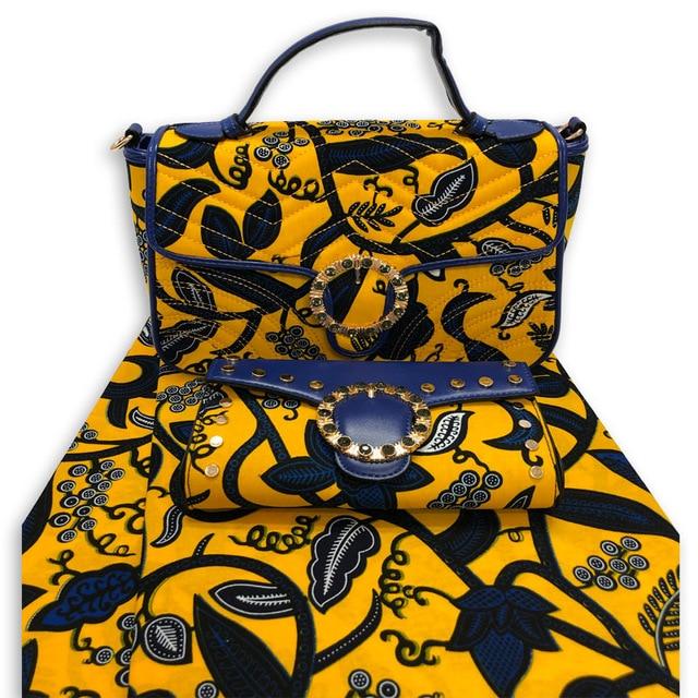 WAX DE 6 METRE AVEC SAC A MAIN ET POCHETTE. JolieDivine