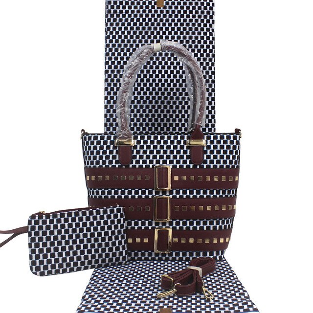 WAX DE 6 METRE AVEC SAC A MAIN ET POCHETTE. JolieDivine