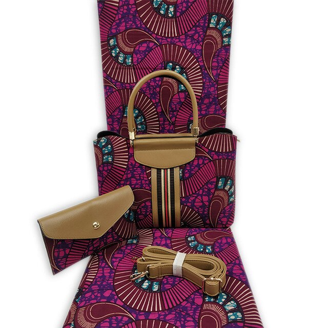 WAX DE 6 METRE AVEC SAC A MAIN ET POCHETTE. JolieDivine